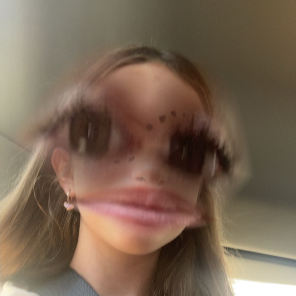 Meet your Posher, Giana